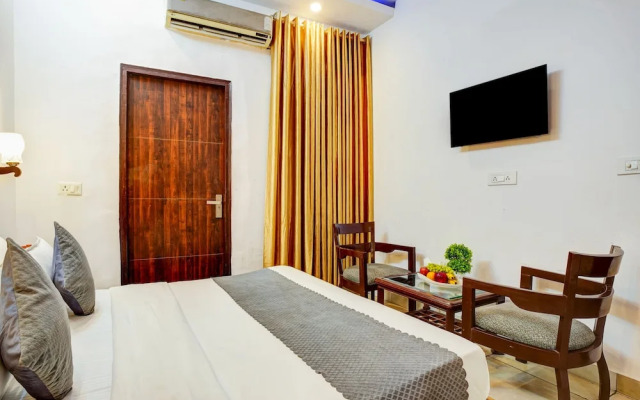 Hotel White at Vasundhara