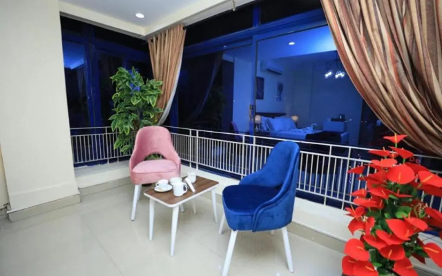 Dreamers Hotel