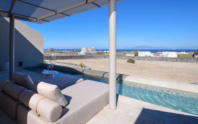 Santopaz Suites