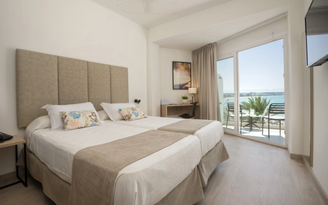 Hotel Las Arenas