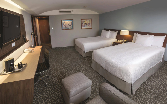 Courtyard by Marriott Mexico City Revolucion