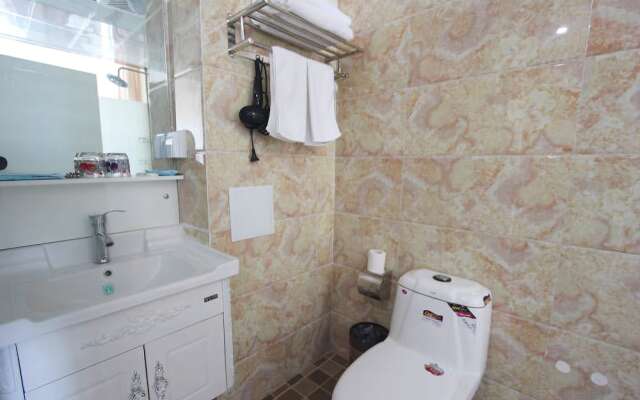 Weihai Zhazhichuang Theme Hotel
