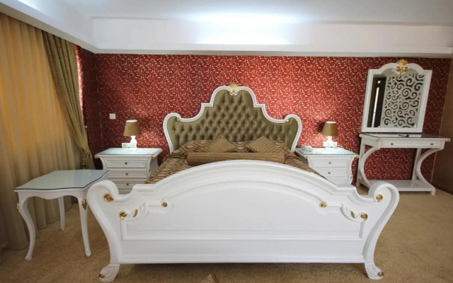 Grand Corner Hotel - Boutique Class