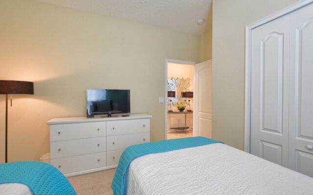 Storey Lake-5 Bedroom Townhome w/SplashPool-1602ST