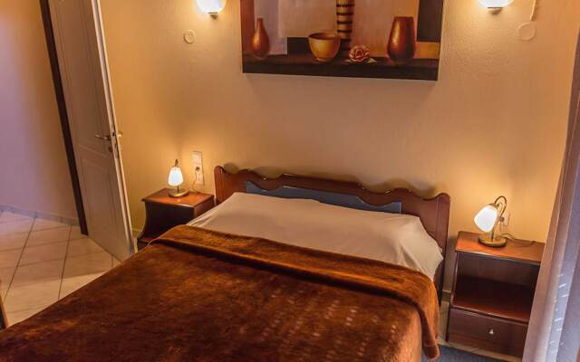 Tsironis Guesthouse