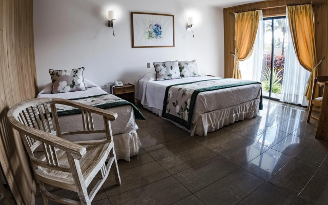 Taha Tai Hotel