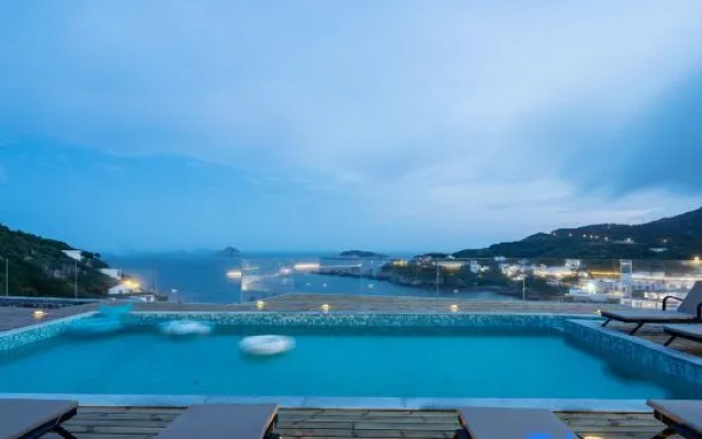 Moon Villa – Pool – Zhoushan