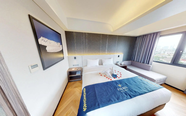 Fieris Hotel Rawamangun