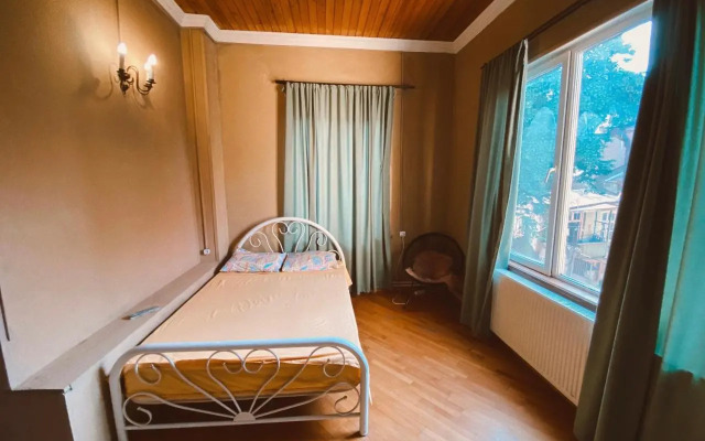 Corner Hostel
