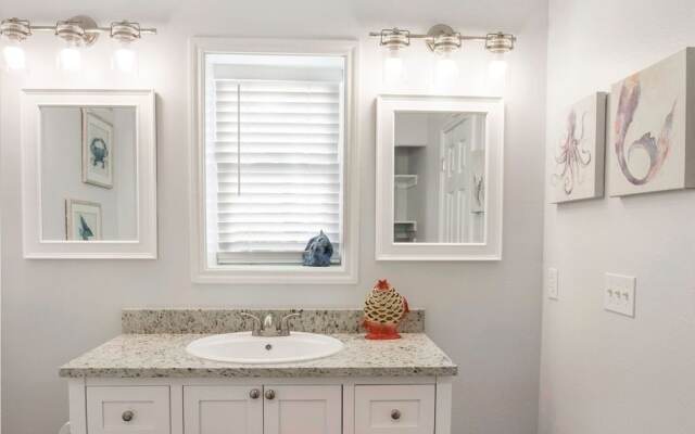 Island 31 2 Bedroom Condo