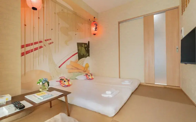 V Boutique House