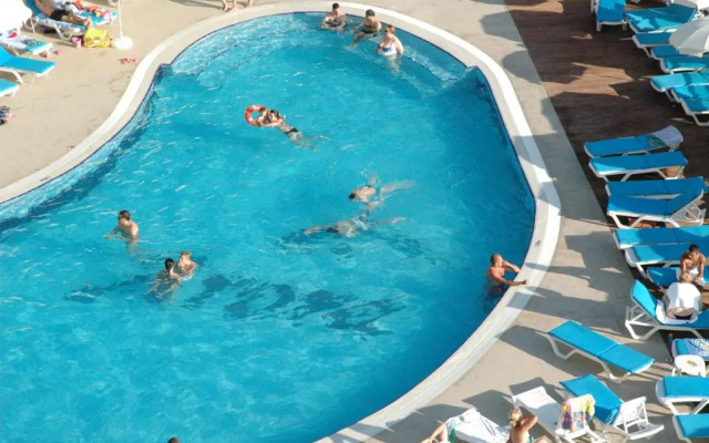 Arora Hotel