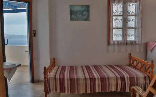 Stelios Rooms