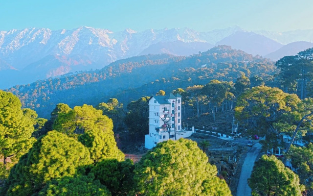 Hotel Sahebs Castle McLeodganj