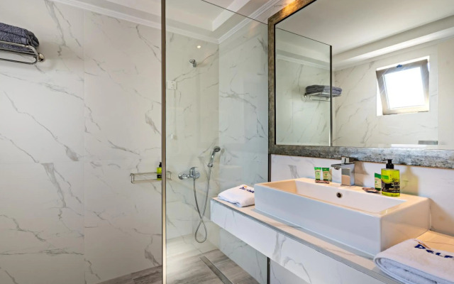 Delfina Boutique Hotel