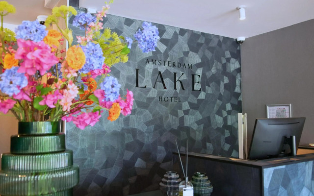 Amsterdam Lake Hotel