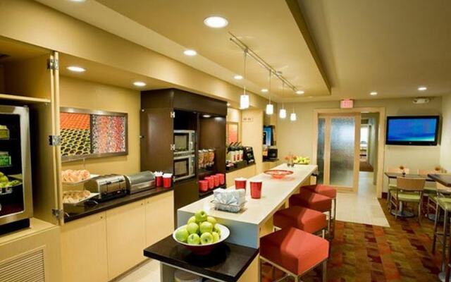 TownePlace Suites Marriott Dulles Airport