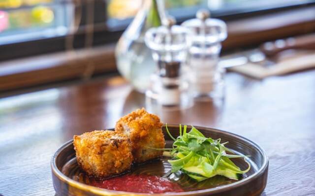 Harper's Steakhouse with Rooms, Southampton Swanwick Marina