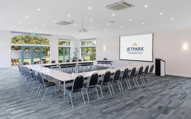 JetPark Hotel Hamilton Airport