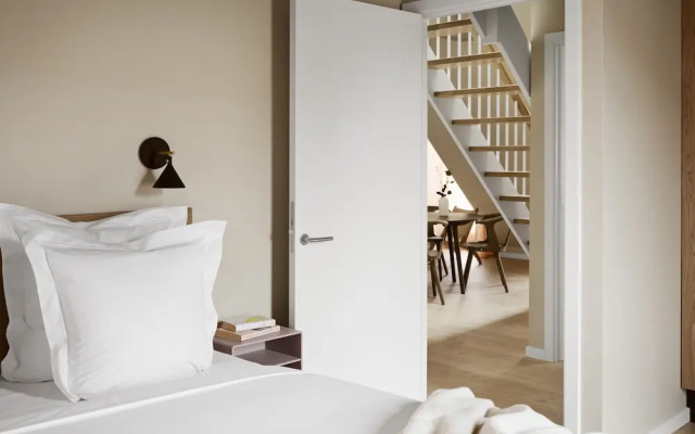 Aura Apartment Hotel