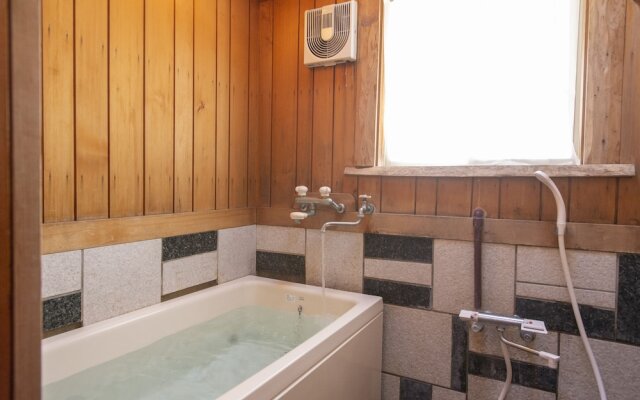 Kawazu Log House