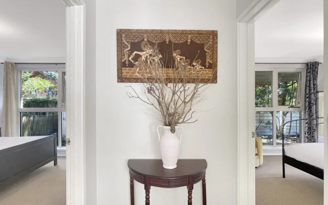 Riverside 3-bed Townhouse With Spacious Deck & BBQ