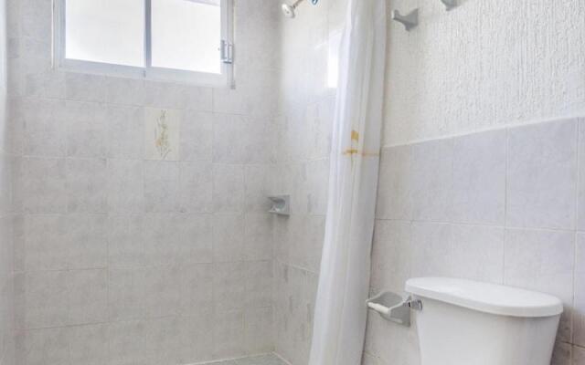 Capital O Farallon Inn