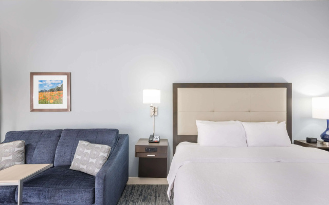 Hampton Inn Mount Airy