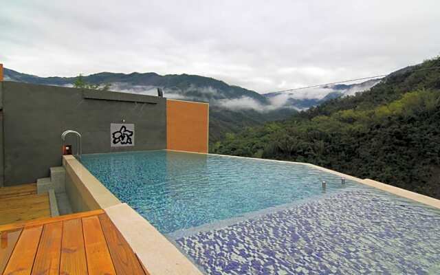 Garden Resort Hot Spring