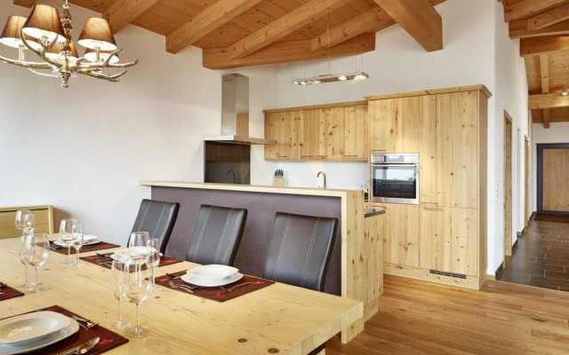 Kitz Mountain Living