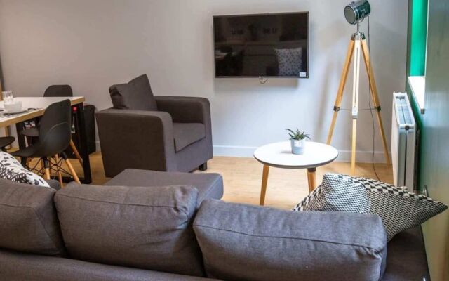 Magnificent Rooms Studios And Apartments