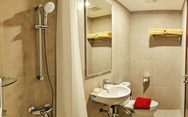 Lovina at Pollux Meisterstadt