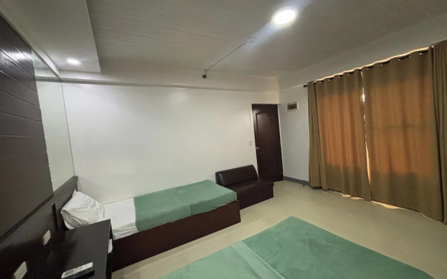 Yellowbell Hotel
