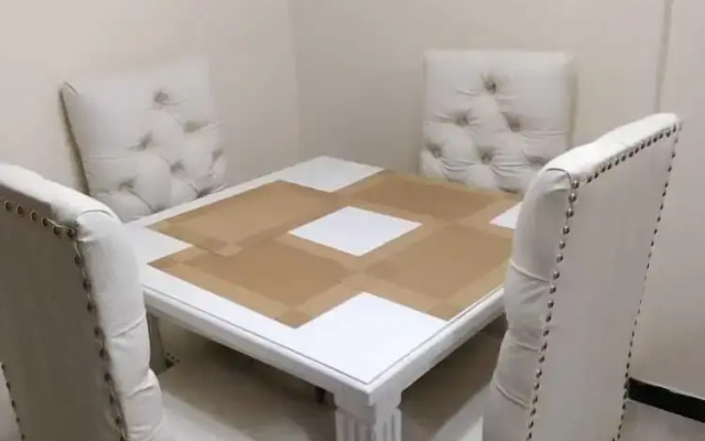 Lux Suites Marcus Apartments Kilimani