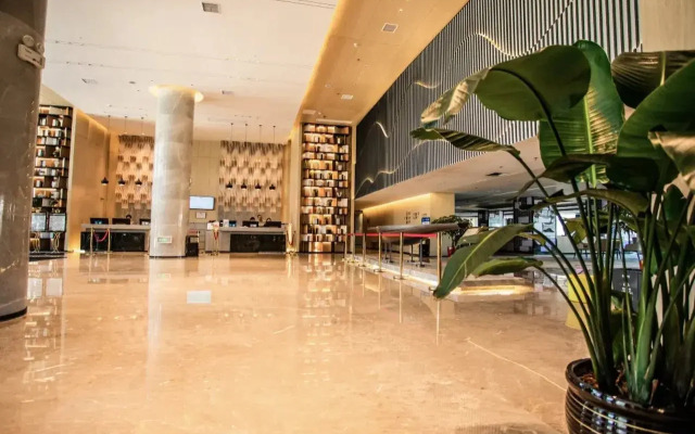 Gloria Grand Hotel Yong shun