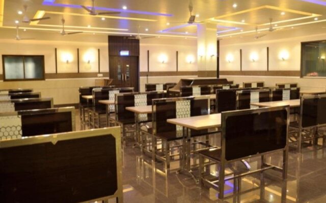 Hotel Anand
