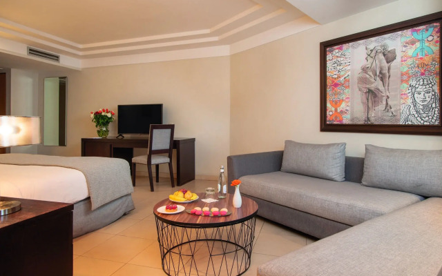 Best Western Odyess Park Hotel