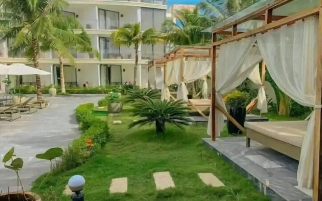 The Palmy Luxury Beach Phu Quoc