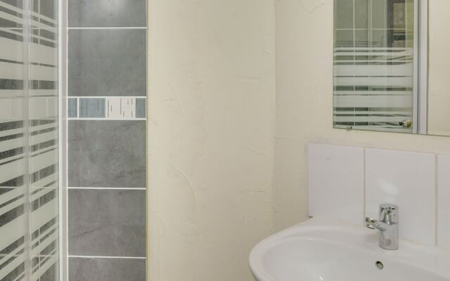 Secluded Holiday Home in Lacapelle-biron With Swimming Pool