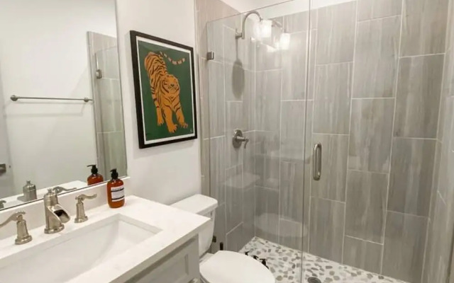 Urban Jungle Retreat in the HTX Skyline