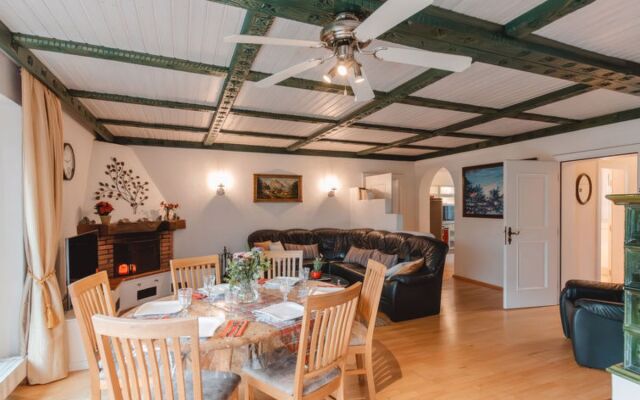Rudis Appartements 18052