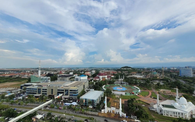 Palam Mansion at One Residence Apartment