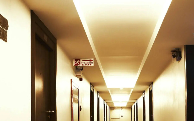 Diamond Residence Ratchada Hotel