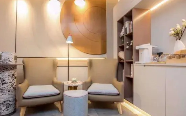 Homeinn Hotel (Zaozhuang Zhenxing Middle Road)
