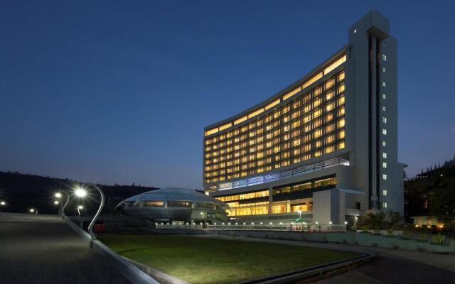 United 21, The Grand