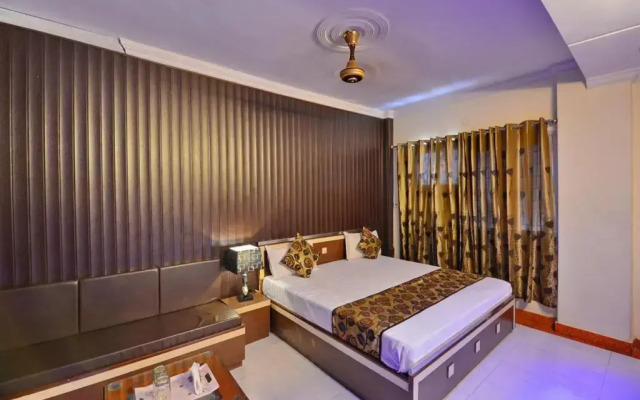 Hotel Mg Residency