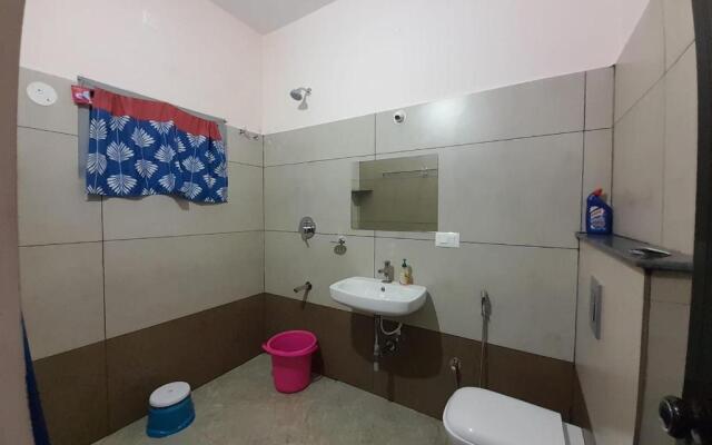 Snow Pine Holiday Home...Virajpet