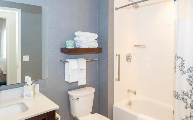 Residence Inn Cleveland Avon at The Emerald Event Center