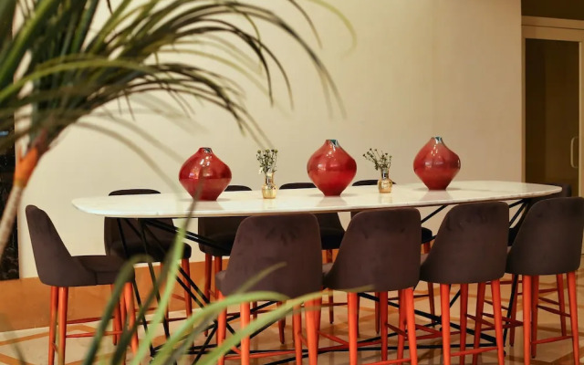 Eagles Downtown Zahabia Aqua Park