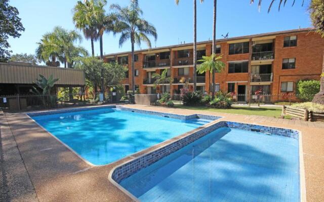 Dunes Holiday Apartments Unit 1